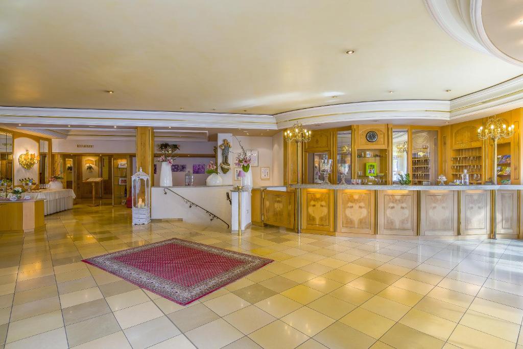 Vstupní hala nebo recepce v ubytování Hotel Krone