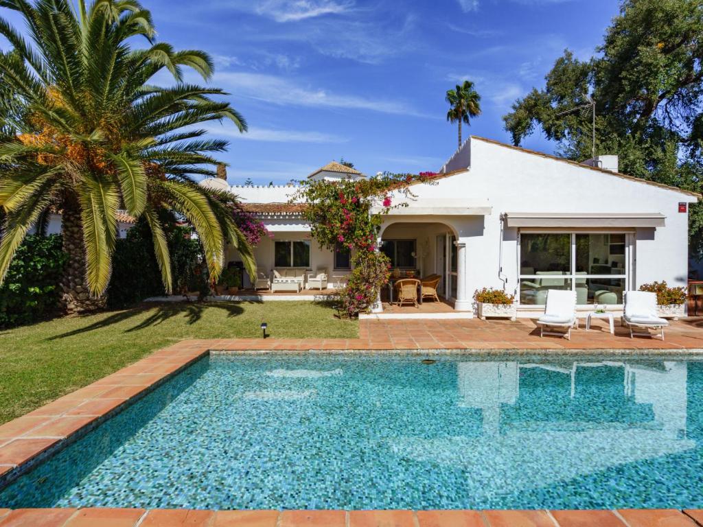 Holiday Home Villa Alcornoque by Interhome