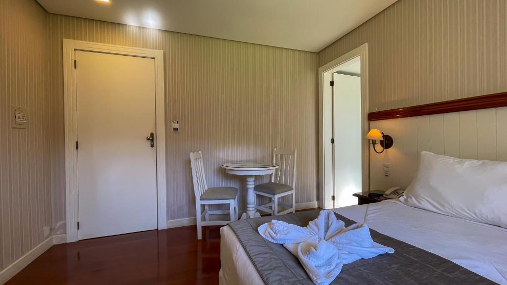 Pousada Golden Hills - Large Double Or Twin Room