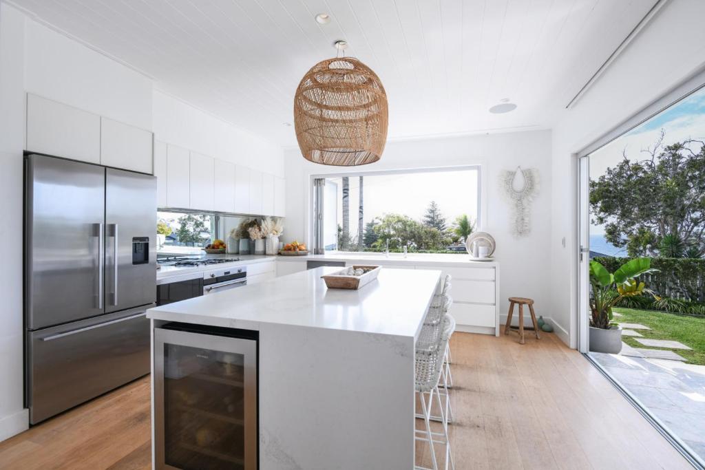 Chic Hamptons Style Beach House, Mona Vale (bijgewerkte prijzen 2024)