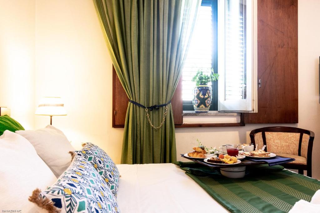 Hotel Villa d'Amato - Economy Tweepersoonskamer Met 1 Of 2 Bedden