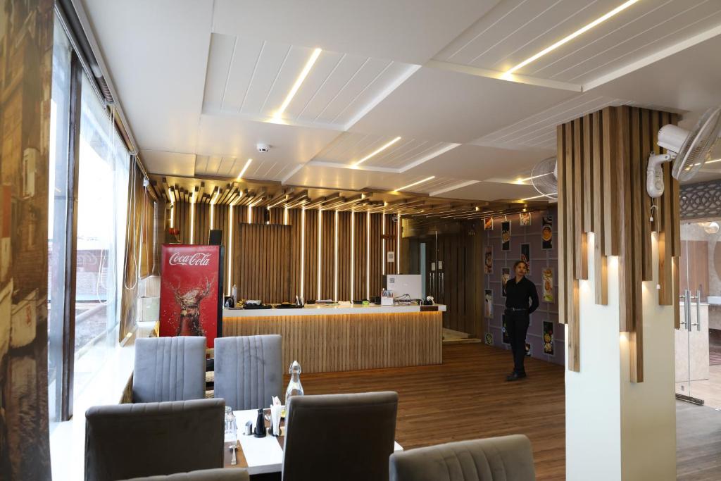 Restaurace v ubytování HOTEL DEVA INN