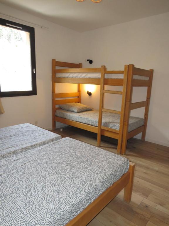 Postel nebo postele na pokoji v ubytování L'étape Dumas