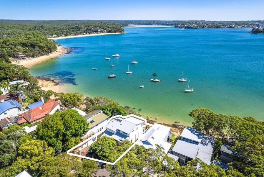 Ocean Front Luxury, Bundeena (updated prices 2024)