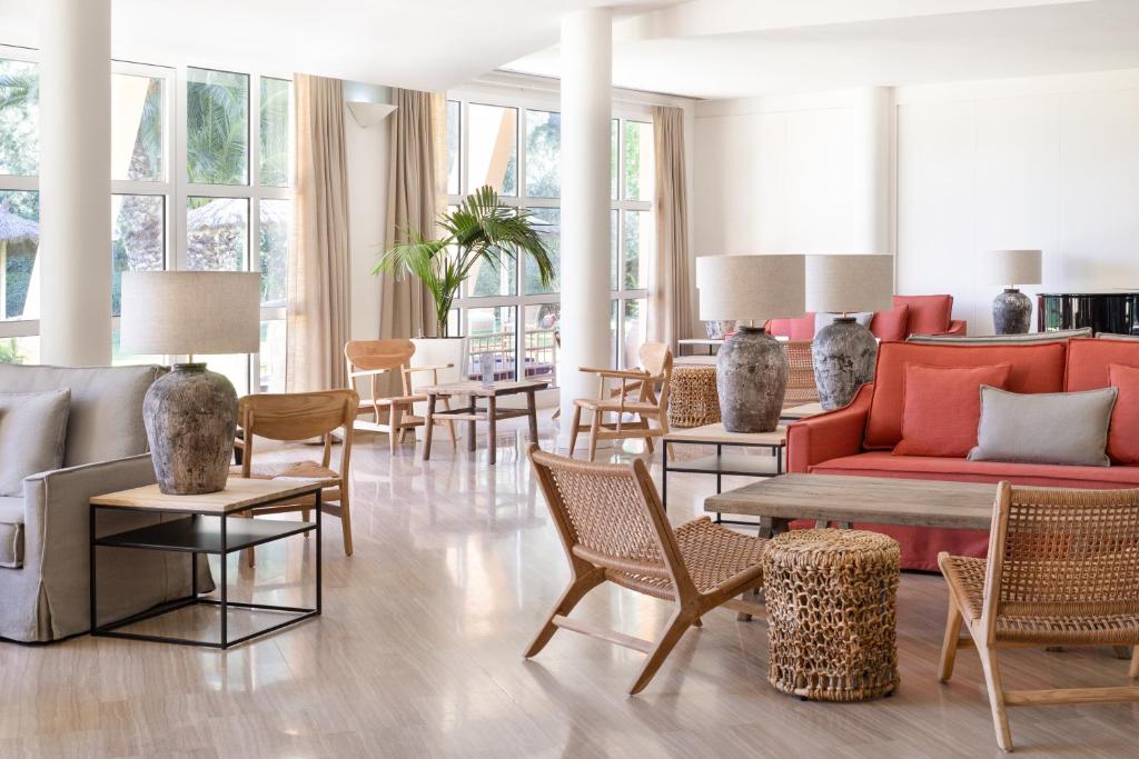 Posezení v ubytování Hotel Sa Punta - Adults Only fr13
