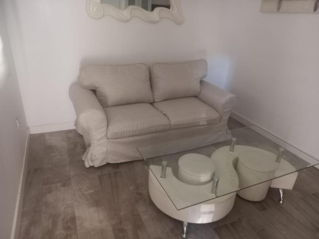 Zdjęcie z galerii obiektu CARIHUELA LOS NIDOS SUN&BEACH w mieście Torremolinos