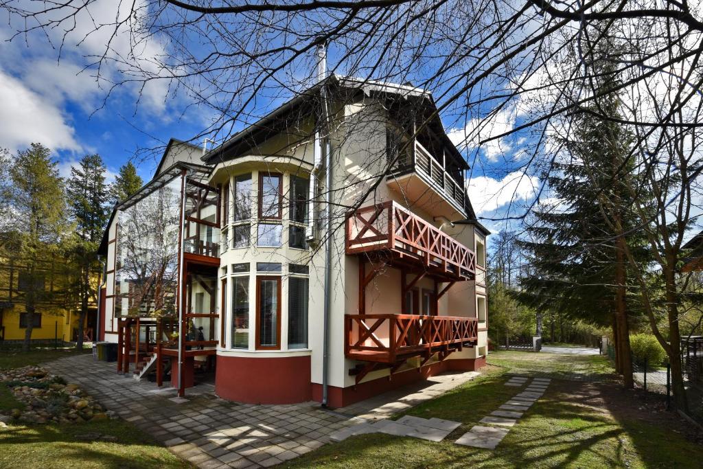 Budova, kde se apartmán nachází