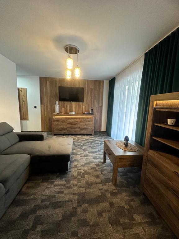 Postel nebo postele na pokoji v ubytování Marina Resort Chłopy