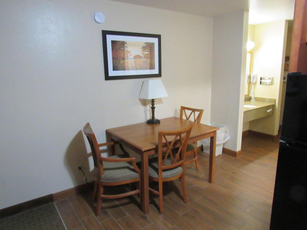 Best Western Empire Towers photo