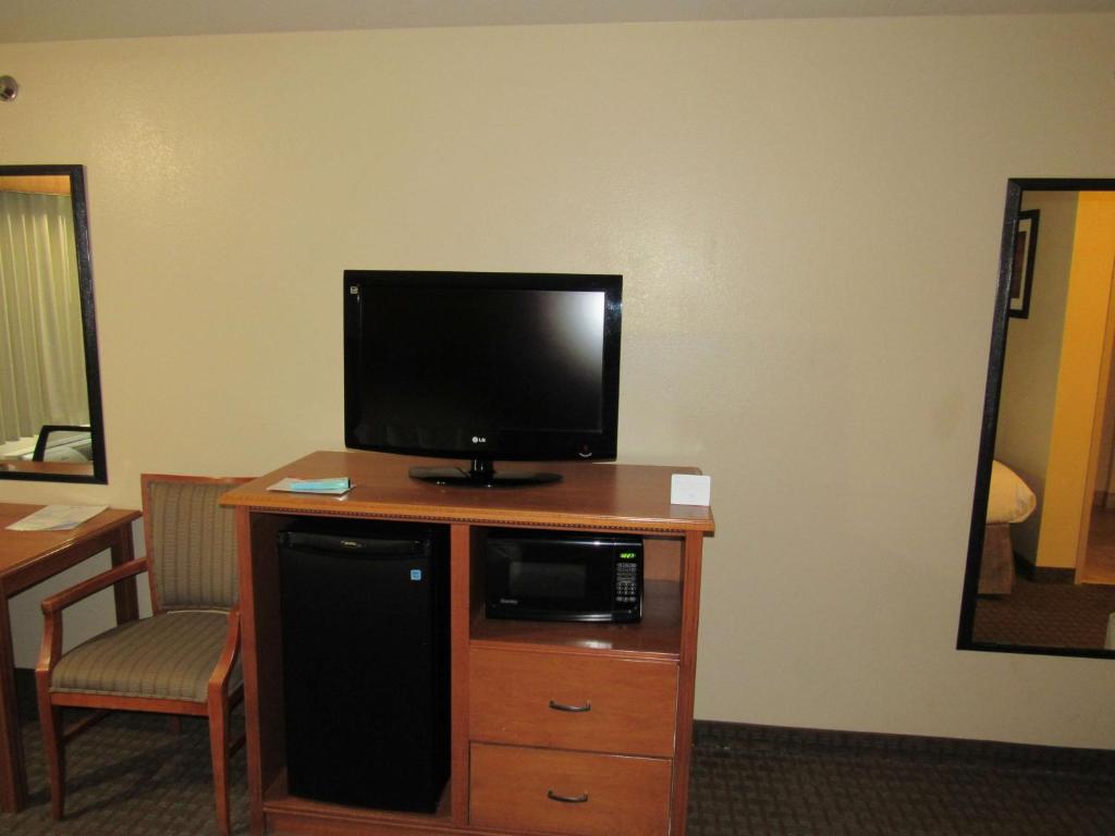 Best Western Empire Towers photo