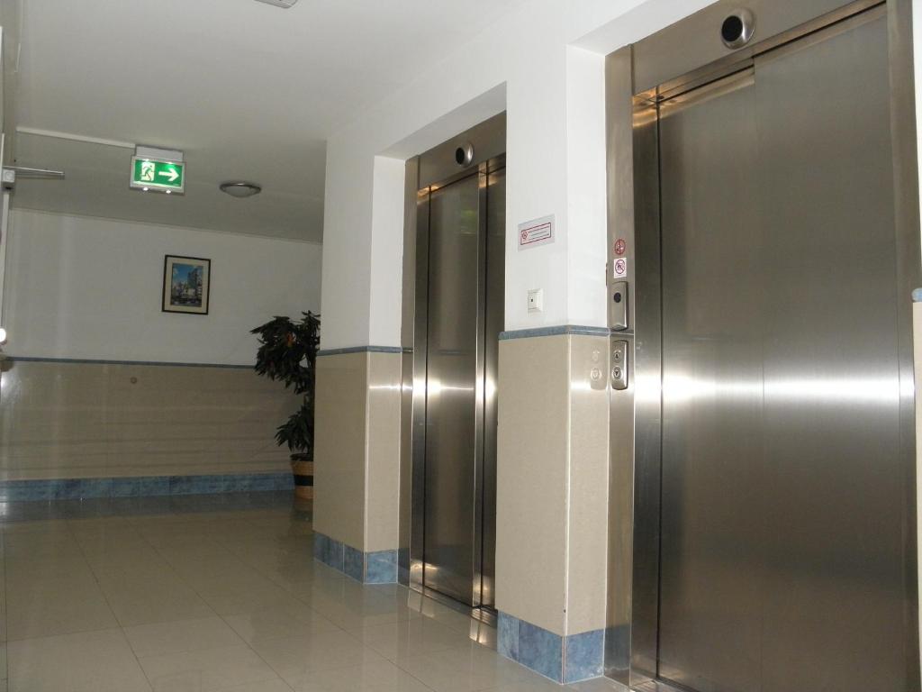 Hotel Donaustadt Kagran - at Metro U1 - Resim 28