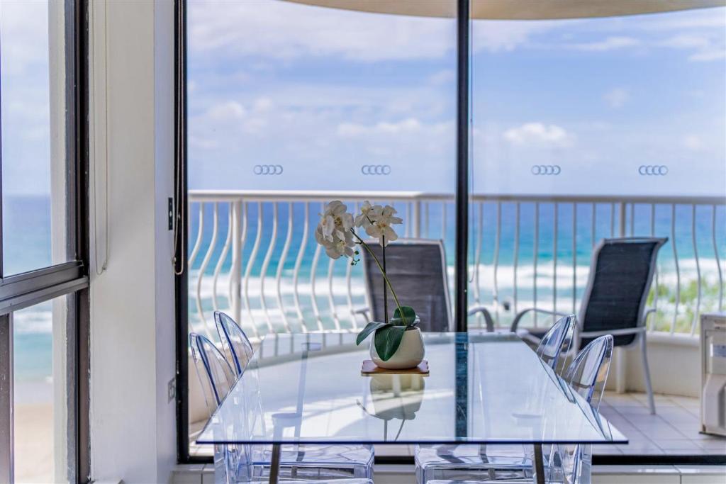 Olympus Beachfront Apartments - 一居室公寓，带有海景豪华