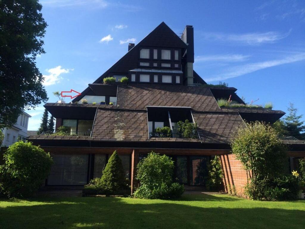 ハーネンクレー・ボックスヴィーゼにあるDream view Comfortable holiday residenceの屋根付きの大家