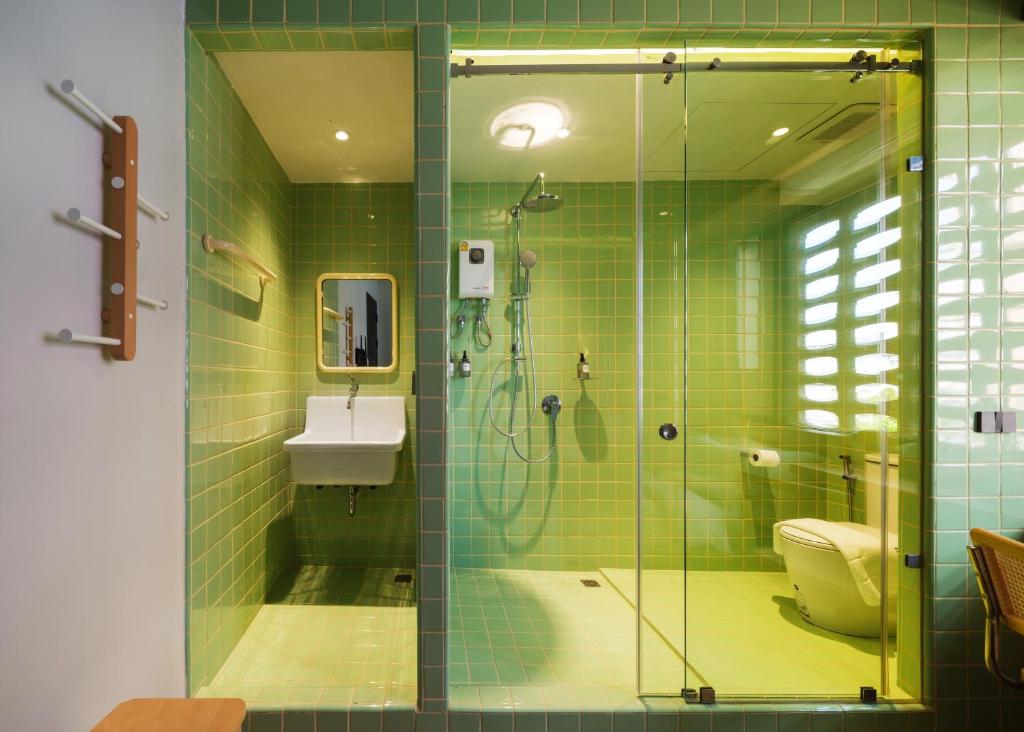 Stupid Stay - Resim 26