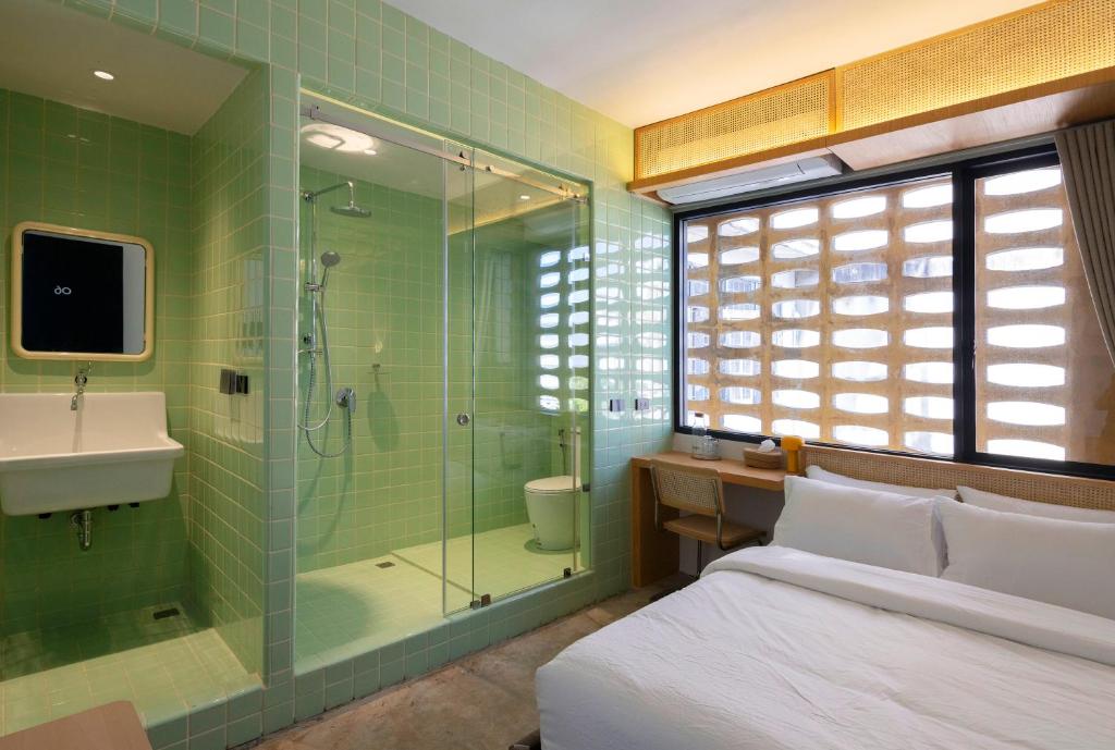 Stupid Stay - Resim 27