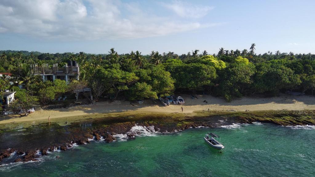 MIRISSA Reef Serenity - 13