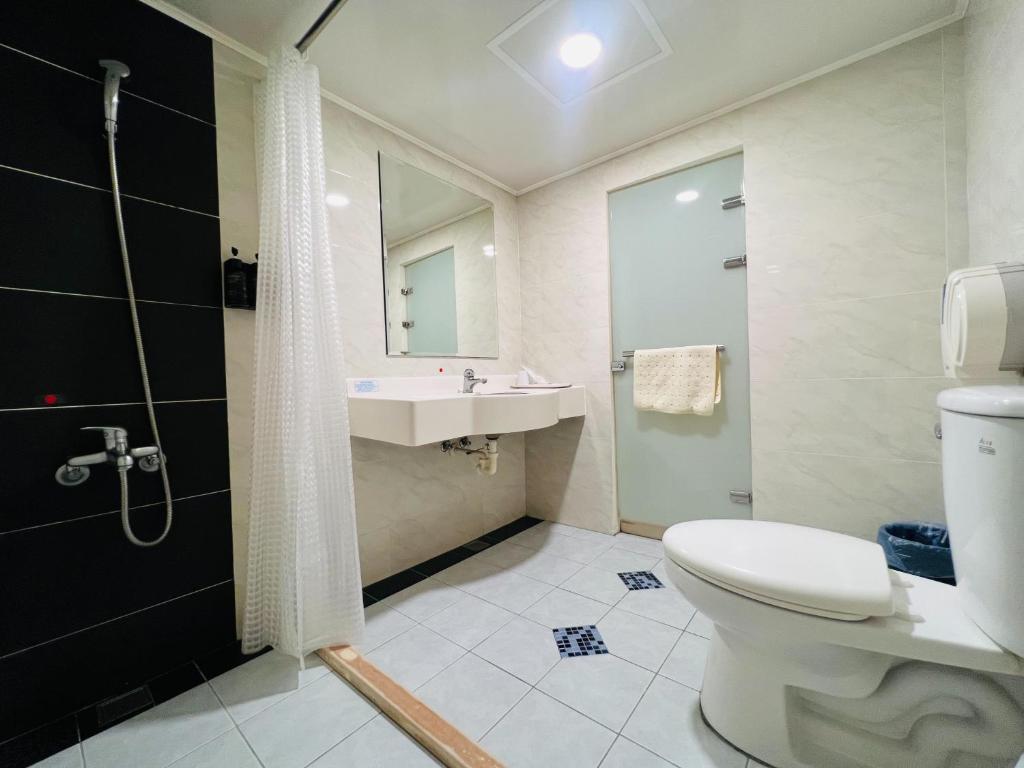 Koupelna v ubytování Zhao Lai Hotel
