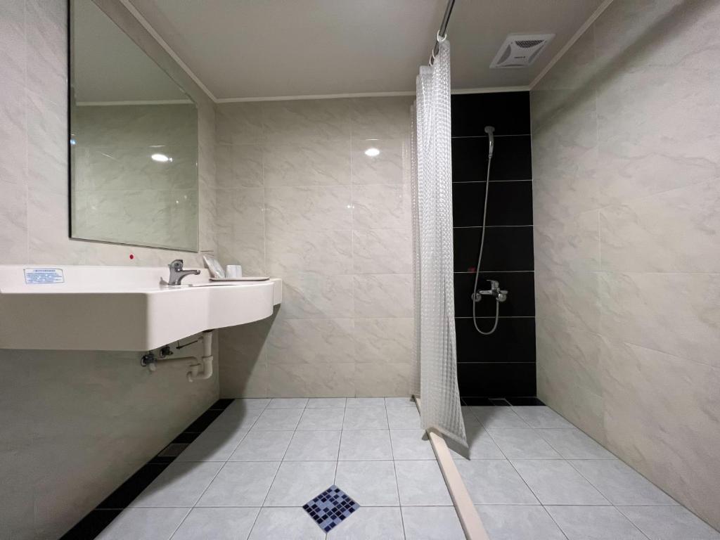 Koupelna v ubytování Zhao Lai Hotel