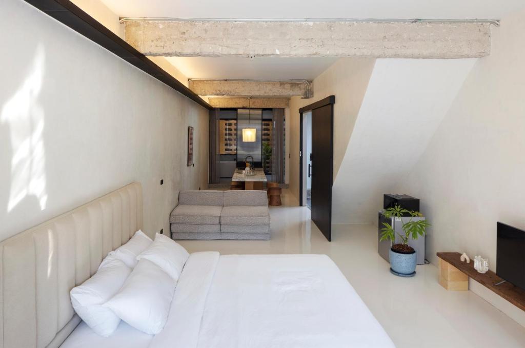 Stupid Stay - Resim 39