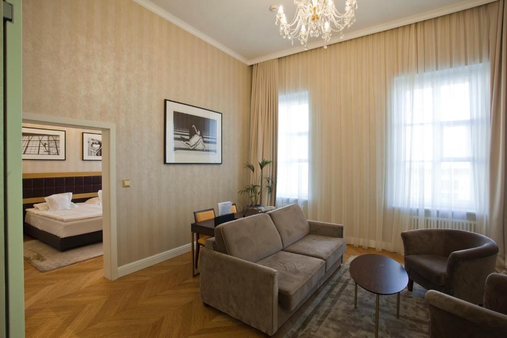 Tiffi Old Town Hotel - Resim 41