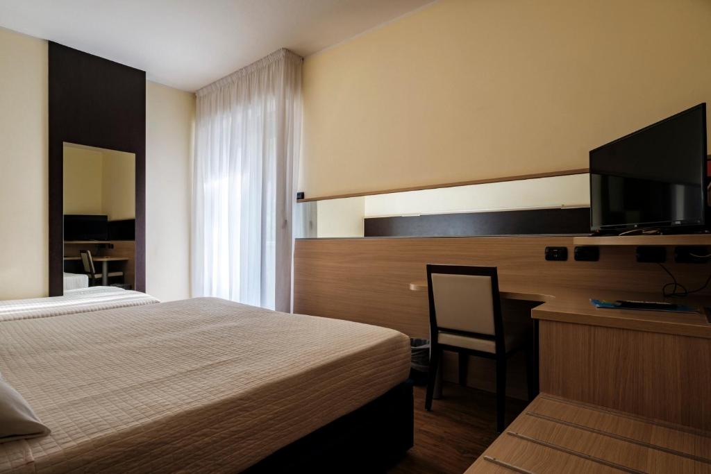 Augustus Hotel Riccione - Resim 35