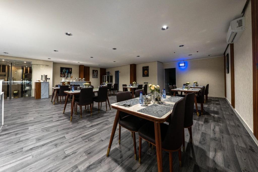 Restaurace v ubytování Masharef Abha Suites
