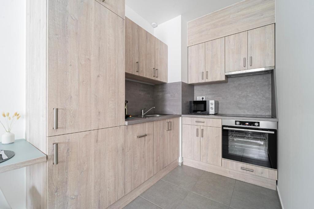 WestSide Garden Apartments by FirstHost - Resim 28