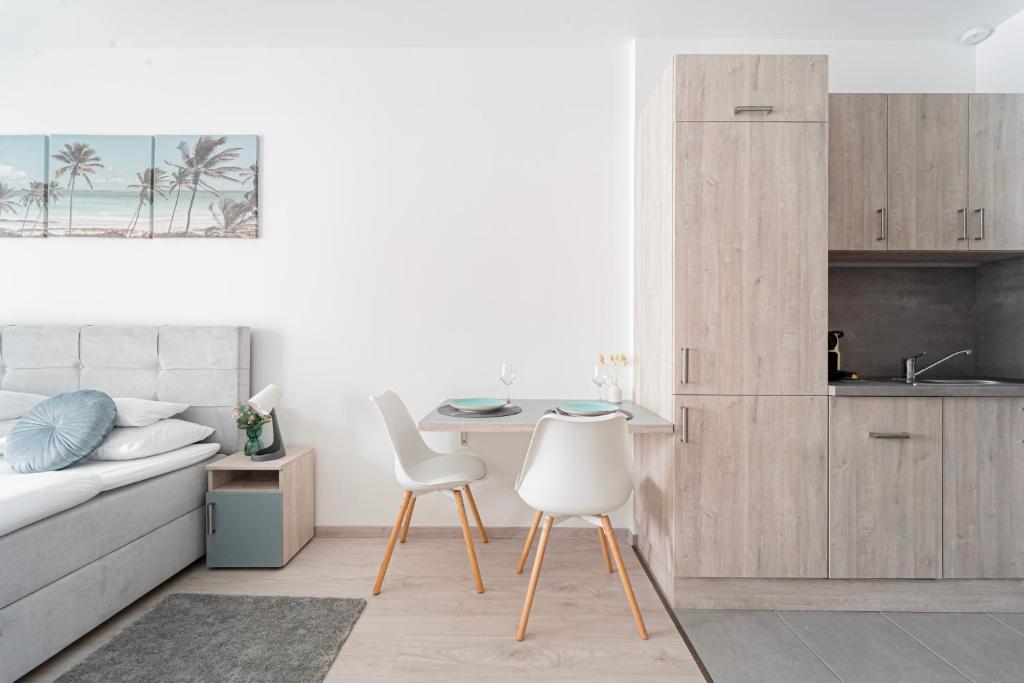 WestSide Garden Apartments by FirstHost - Resim 29