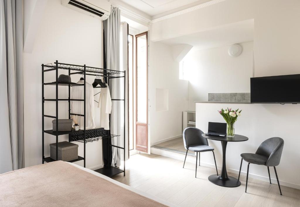 Easylife - Suite in Porta Venezia - Resim 42