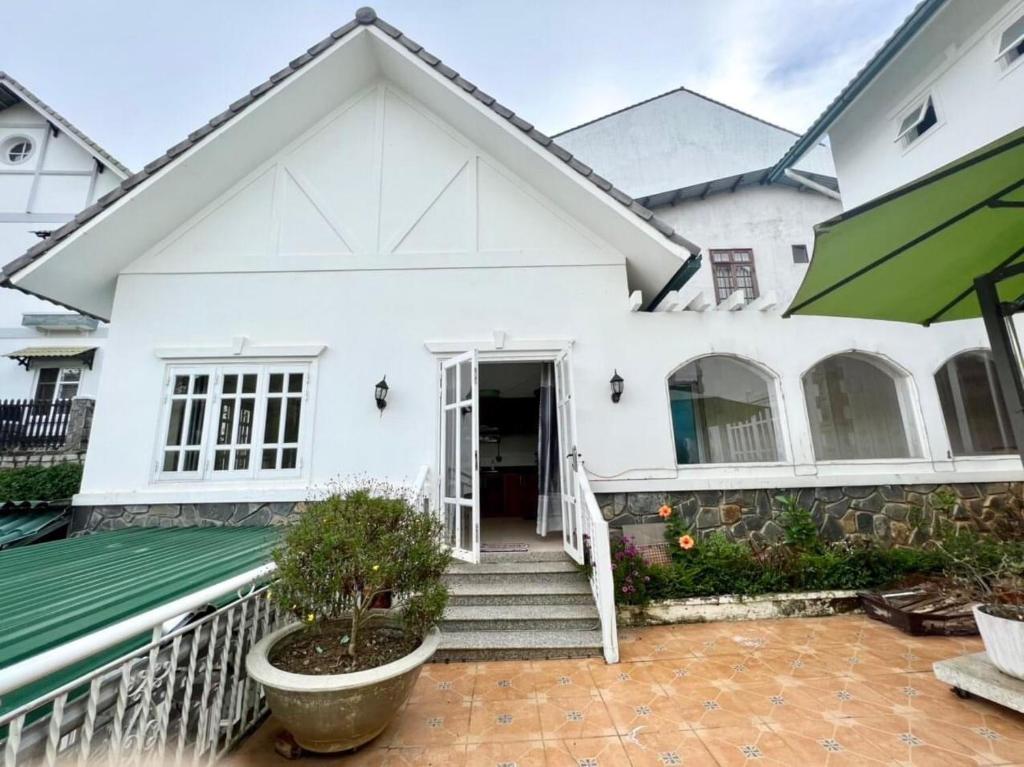 Φωτογραφία από το άλμπουμ του Villa Sân Vườn σε Khu Chi Lăng