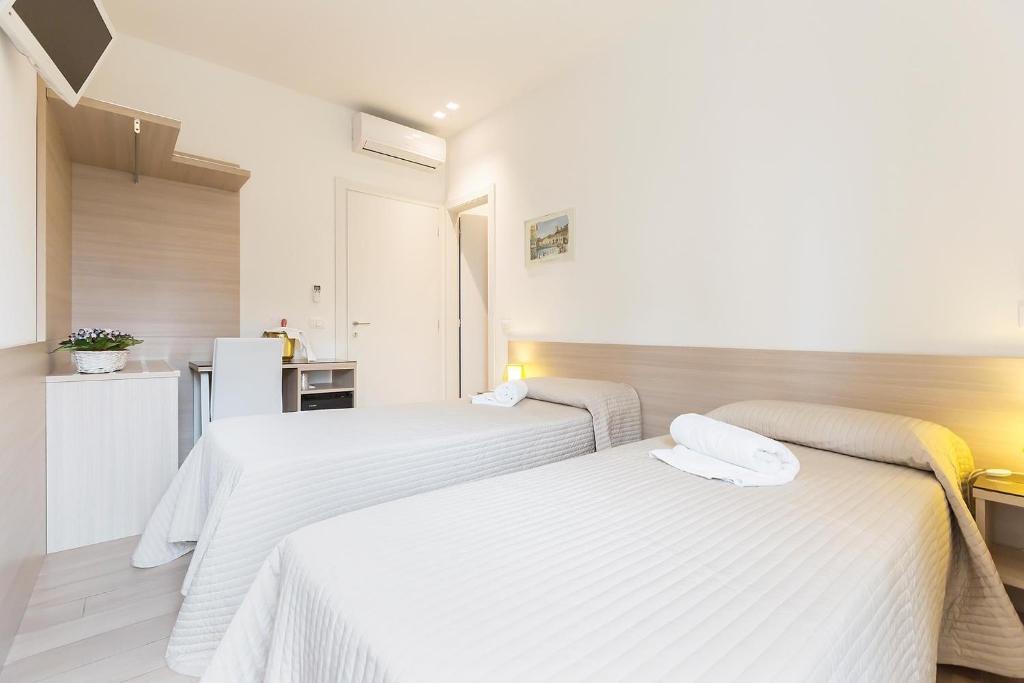 Foresteria Via Italia - Rooms & Suite - Deluxe Doppel- Oder Zweibettzimmer