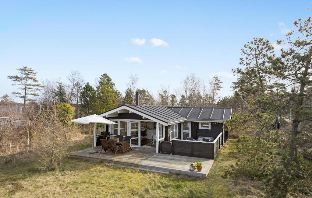 Budova, kde se prázdninový dům nachází