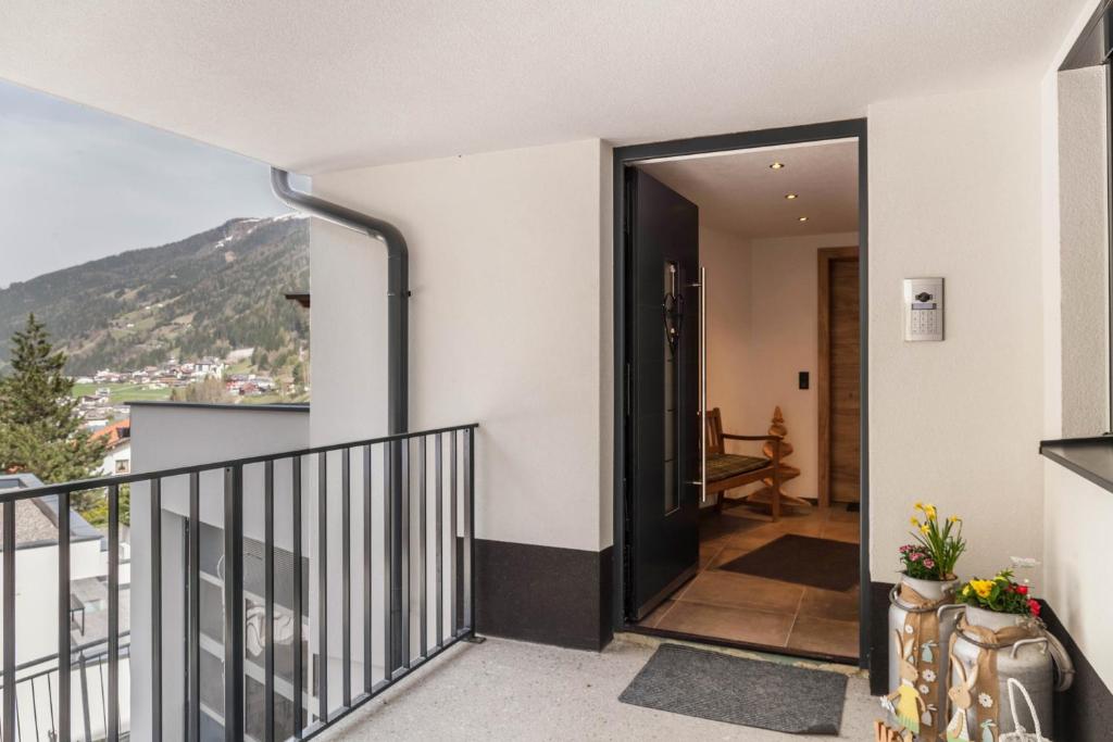Nespecifikovaný výhled na hory nebo výhled na hory při pohledu z apartmánu