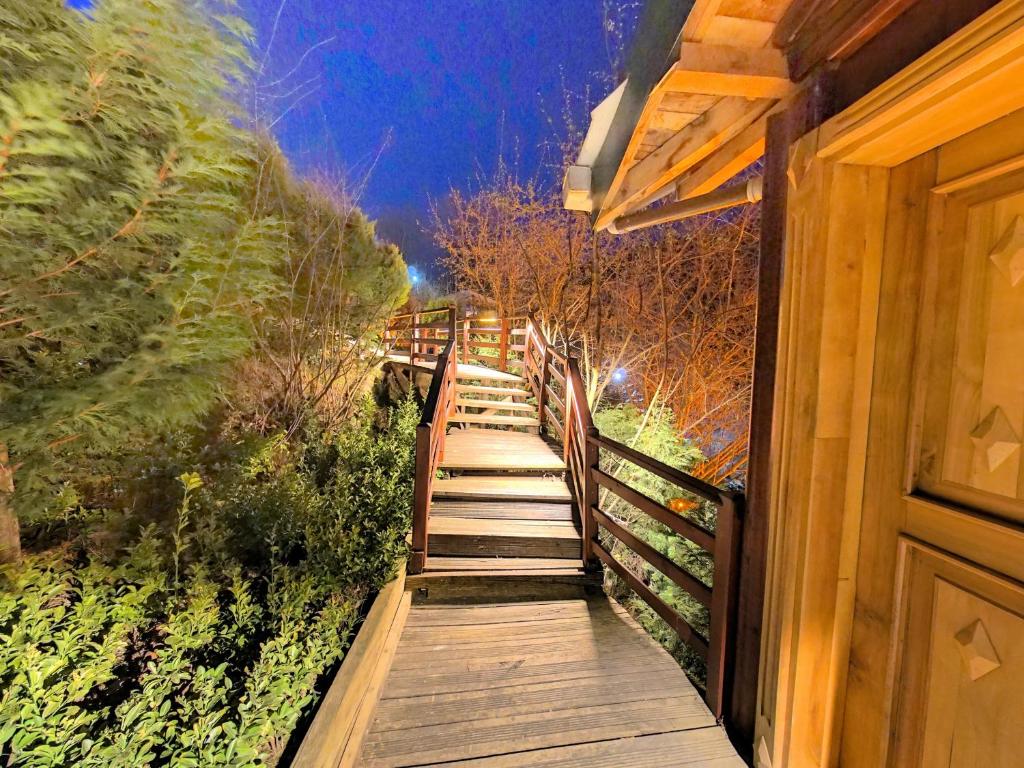 Фотография из галереи The Canyon Kartepe and Restoran в городе Картепе