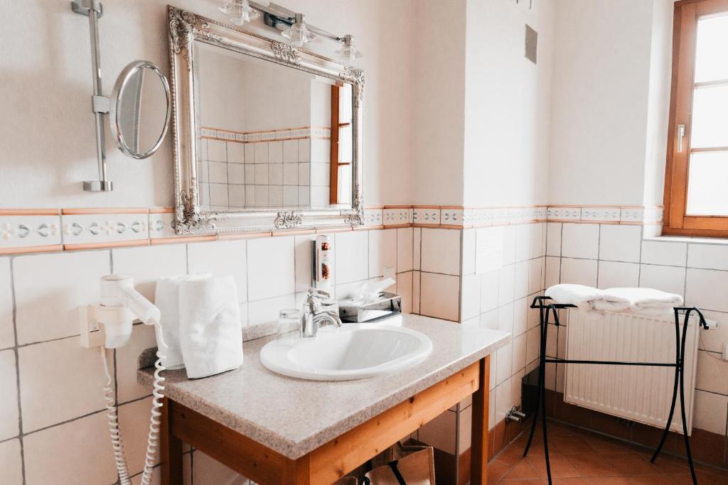 Koupelna v ubytování Sattlerhof Genießerhotel & Weingut