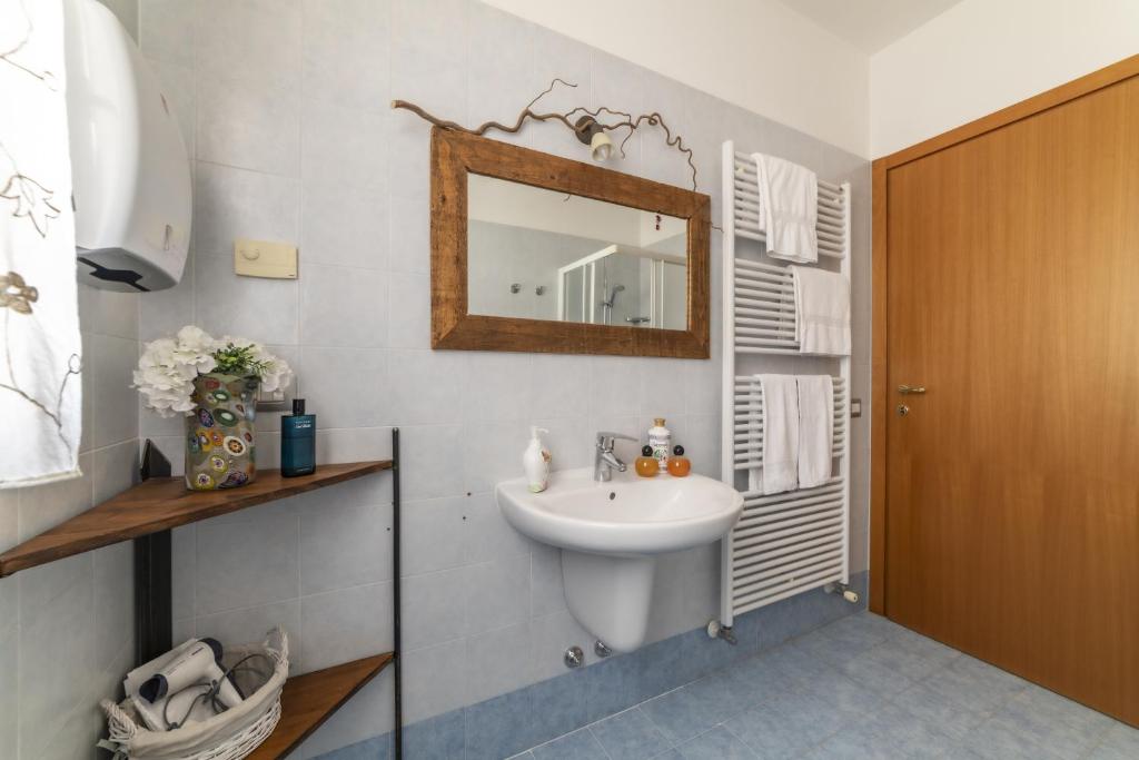 Koupelna v ubytování Agriturismo Al Botteniga