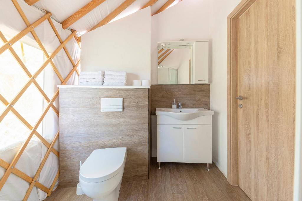 Koupelna v ubytování L.stile Glamping
