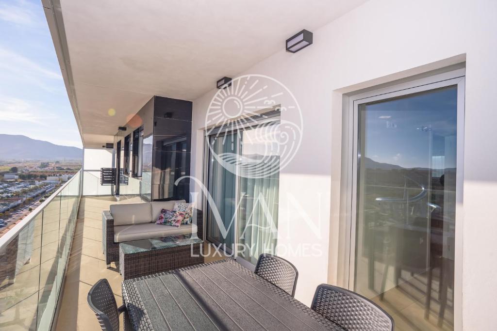 Nespecifikovaný výhled na hory nebo výhled na hory při pohledu z apartmánu