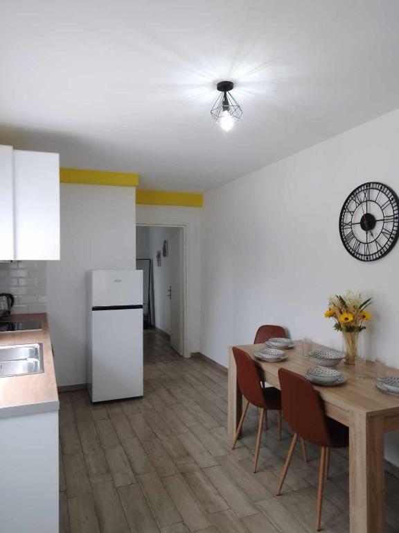 Kuchyň nebo kuchyňský kout v ubytování Afionas Cottage