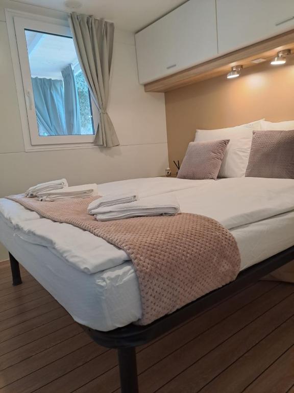 Fotografie z fotogalerie ubytování Lucija Mobile Home v destinaci Biograd na Moru