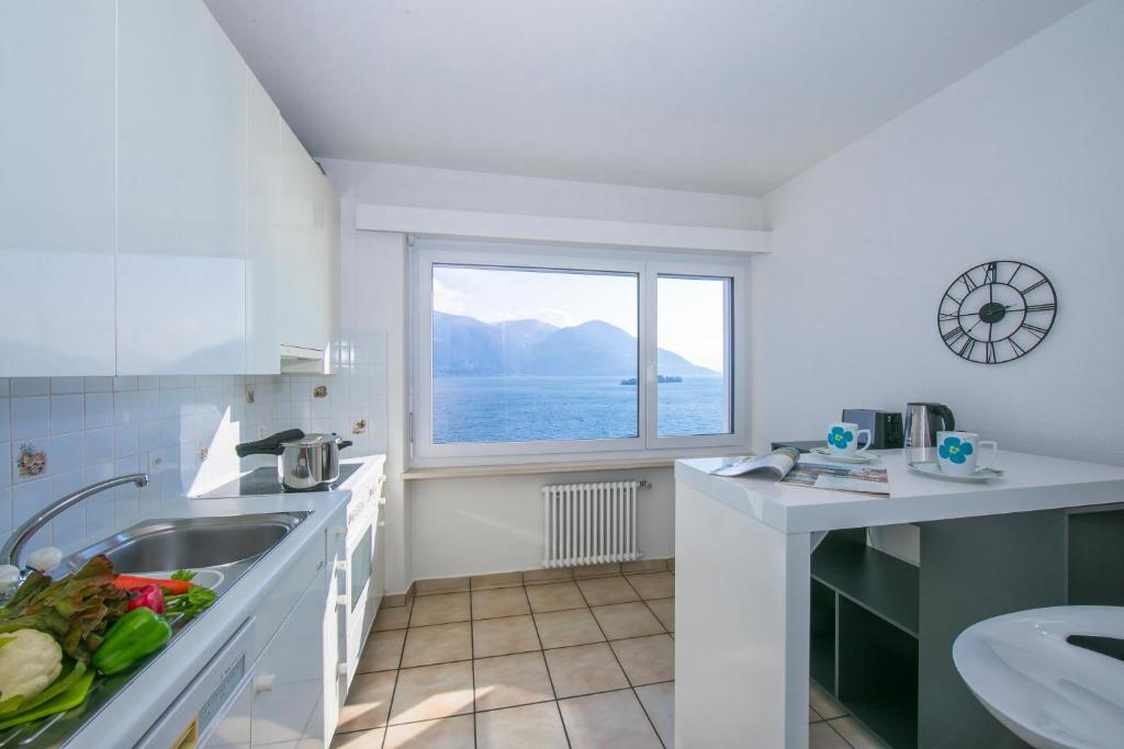 Kuchyň nebo kuchyňský kout v ubytování Bellevue Apartment - Happy Rentals