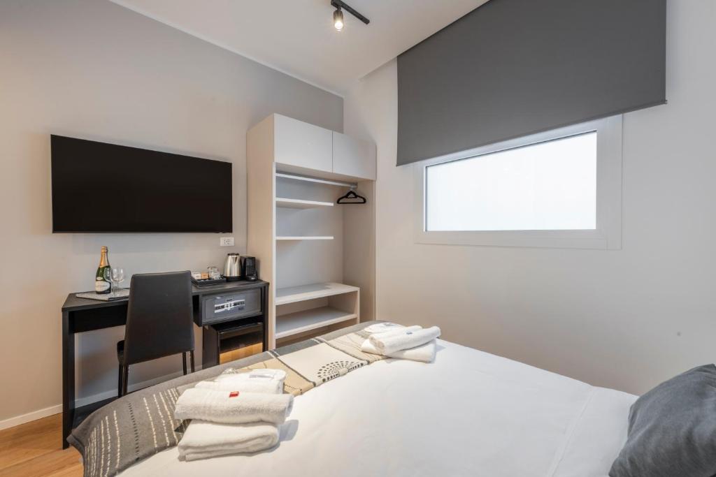 BnButler - InBrera Suites - Giulianova, 1 - Double Room With Private Bathroom