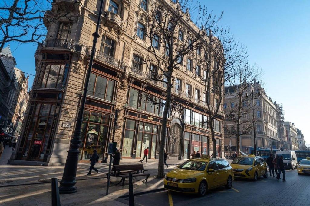 Fotografia z galérie ubytovania Convenient apartment in the heart of downtown v Budapešti