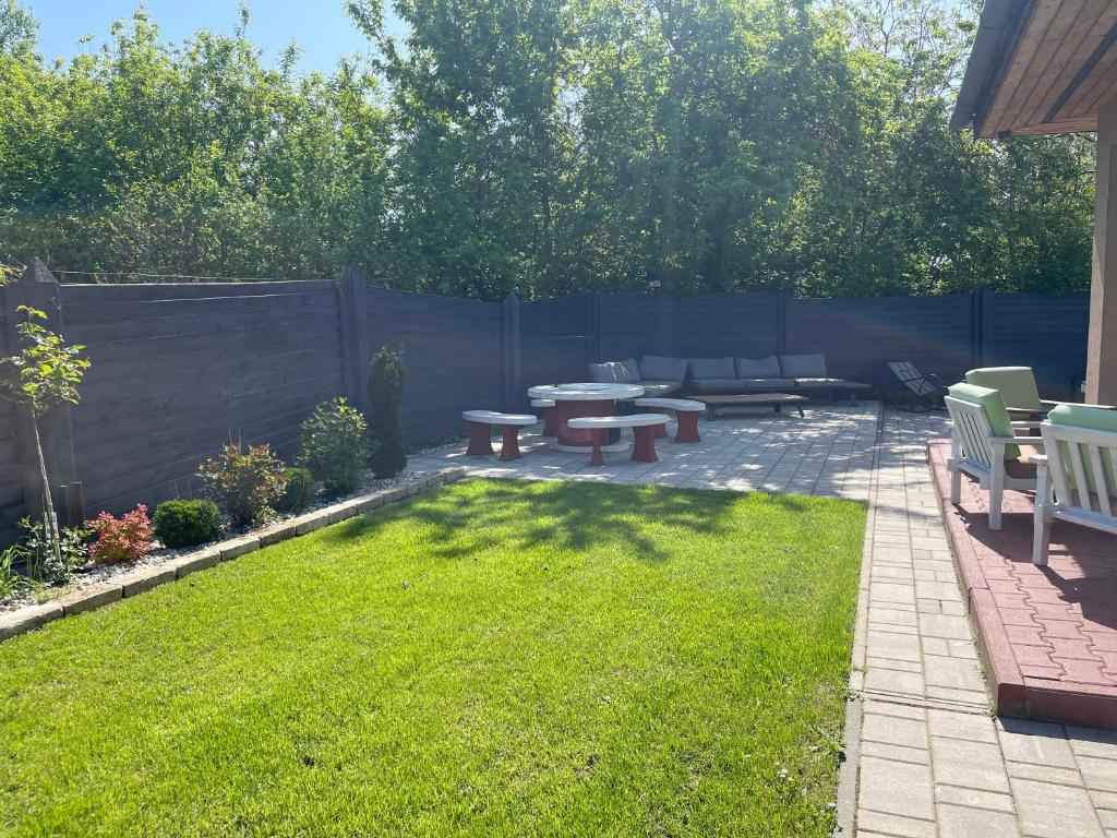 Ogród w obiekcie Zen Garden Vendégház Siófok