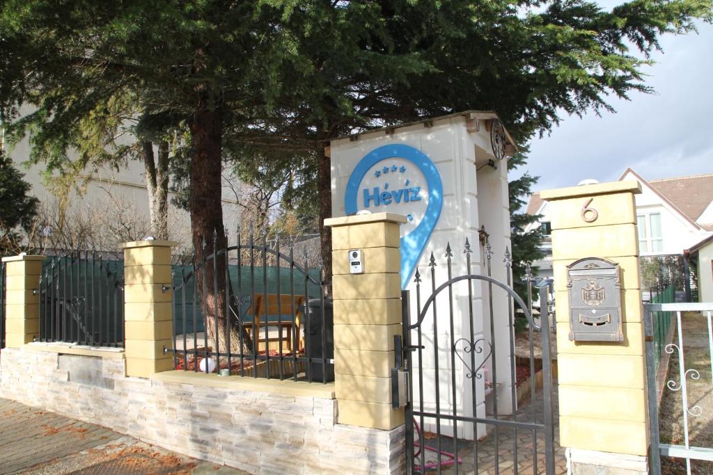 Majutusasutuses ****Heviz Springs Apartments olev sertifikaat, autasu, silt või muu dokument