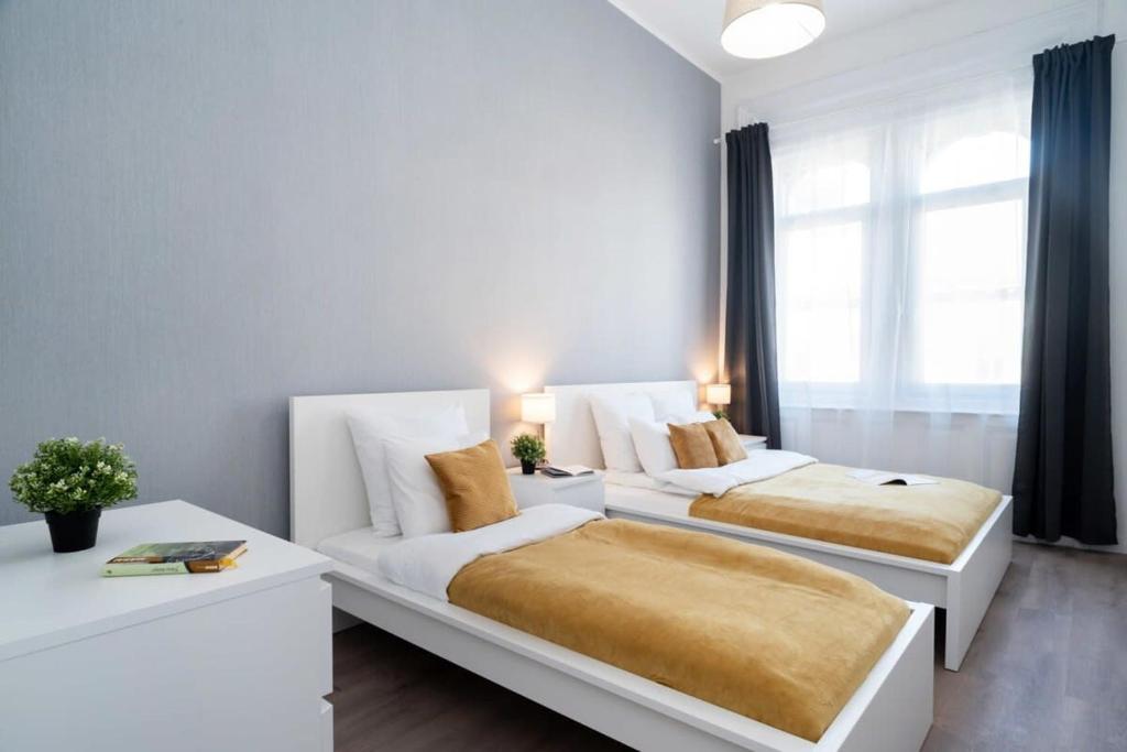 Large Apartment at Perfect Central Location 1088 Budapest, József körút 2 kép - 1