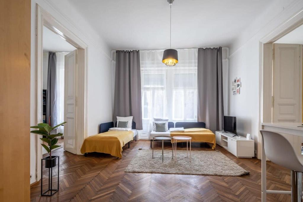 Spacious central home 1132 Budapest, Visegrádi utca 16 kép - 1