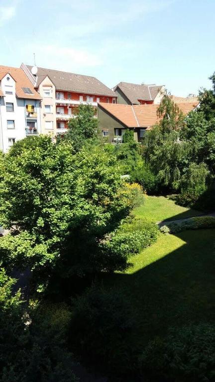 Vonkajšia záhrada v ubytovaní Sunny Balcony - Cute and Cozy