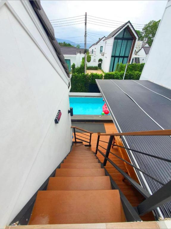 Bazén v ubytování Starry Night Pool Villa Khaoyai nebo v jeho okolí
