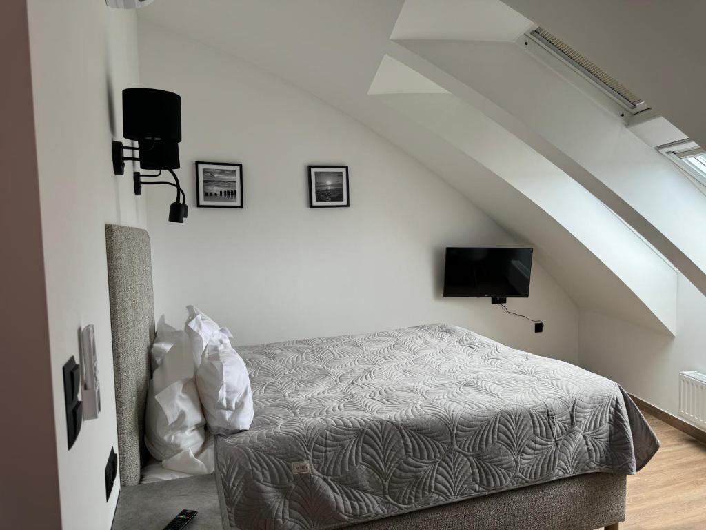 Avangard Resort - Double Room - Attic